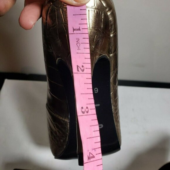 Charles David Womens Maxx Gold Pointed Toe Slip On High Heels Pumps Size 6.5 M - Picture 11 of 12